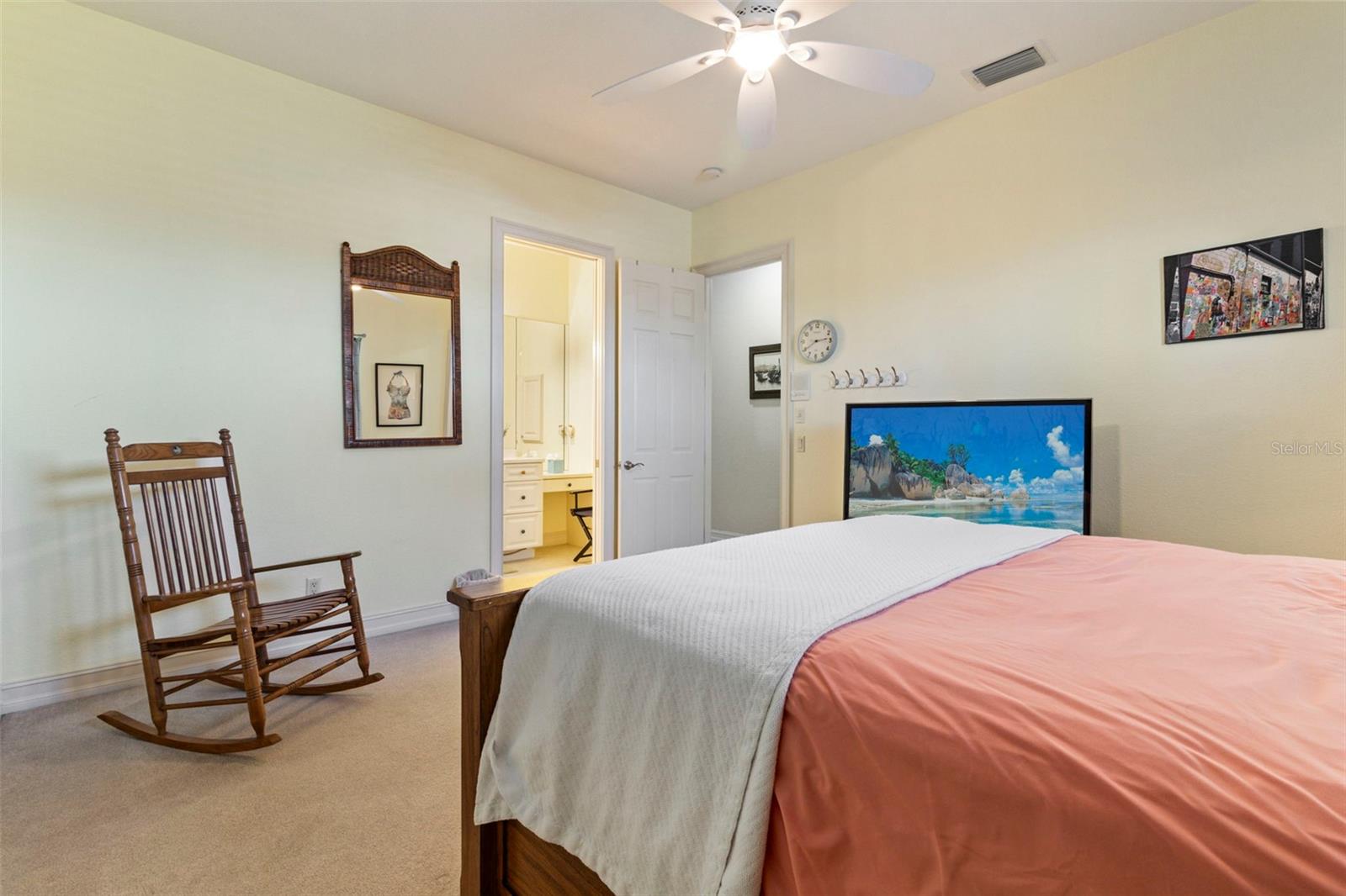 Image 43 of 71 For 5323 Early Terrace