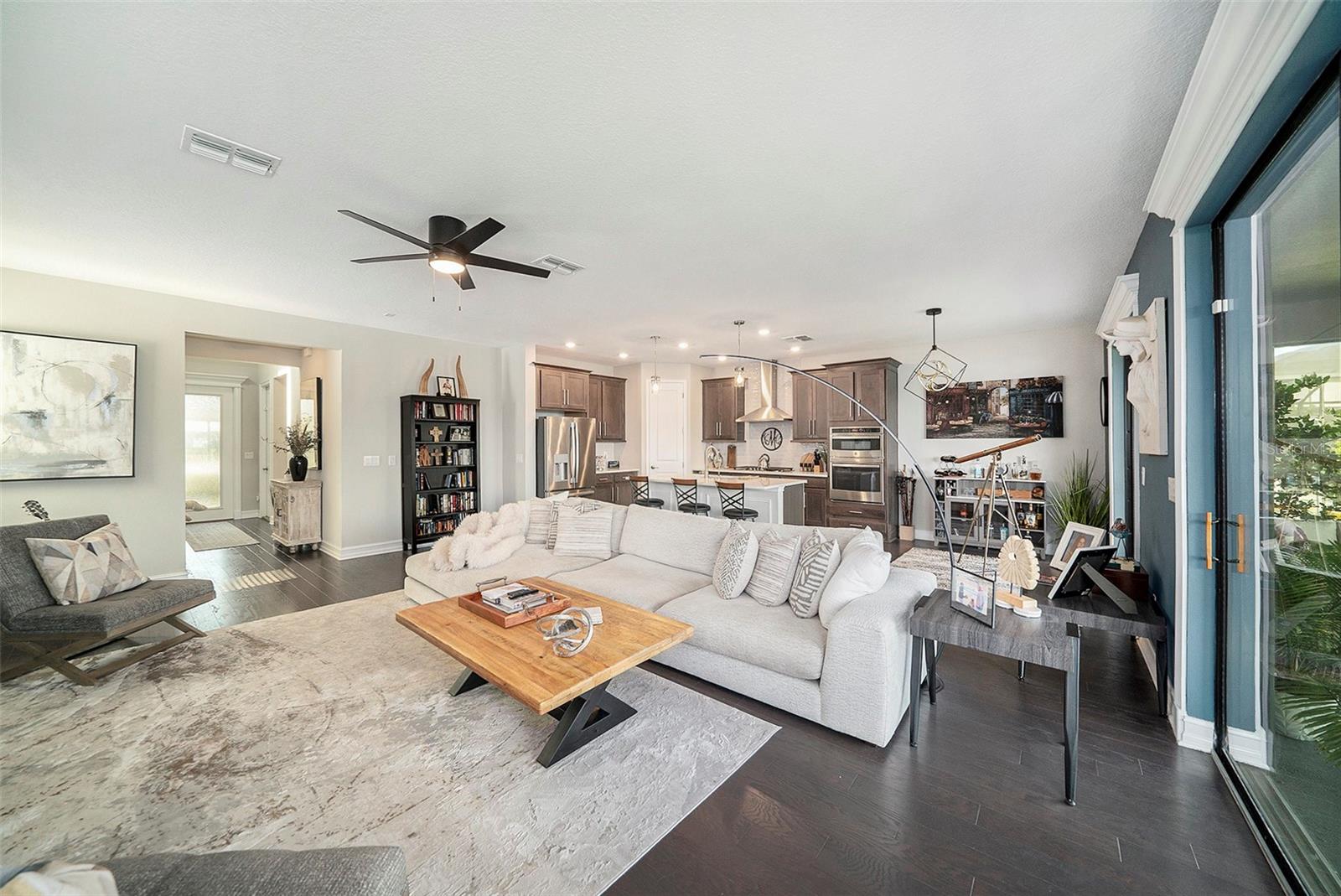 Image 11 of 55 For 4700 San Martino Drive