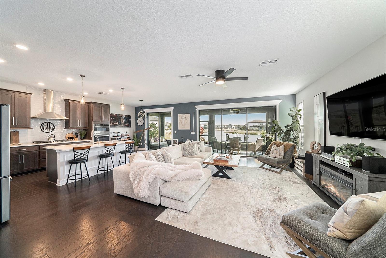 Image 12 of 55 For 4700 San Martino Drive