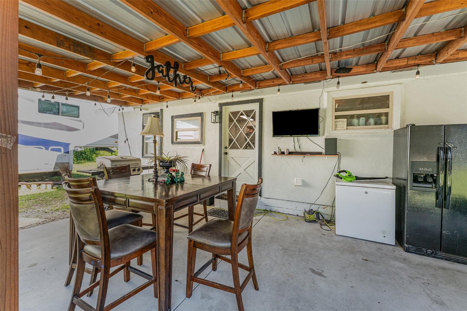 Image 20 of 33 For 8720 State Road 33 N