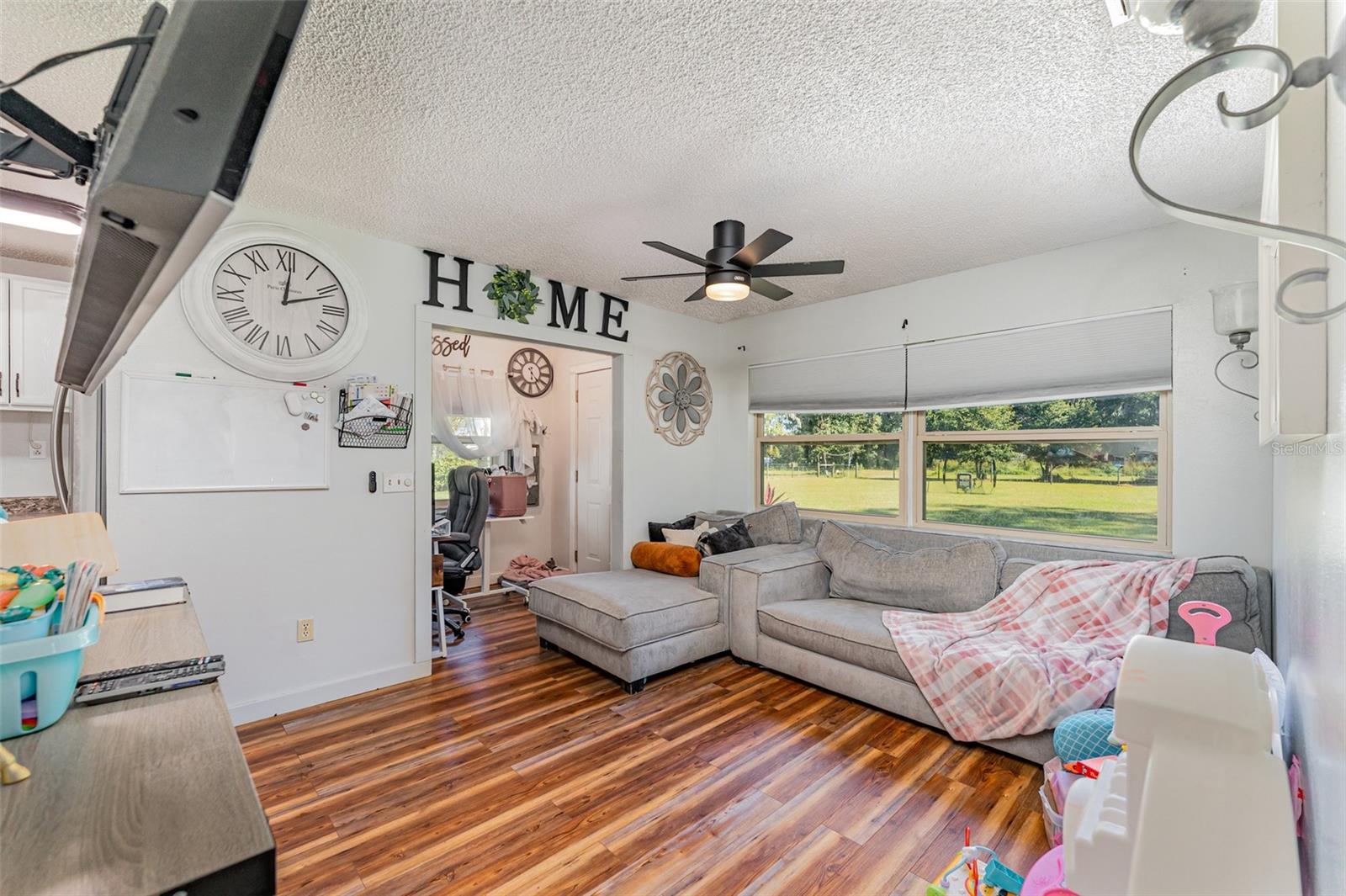 Image 6 of 33 For 8720 State Road 33 N