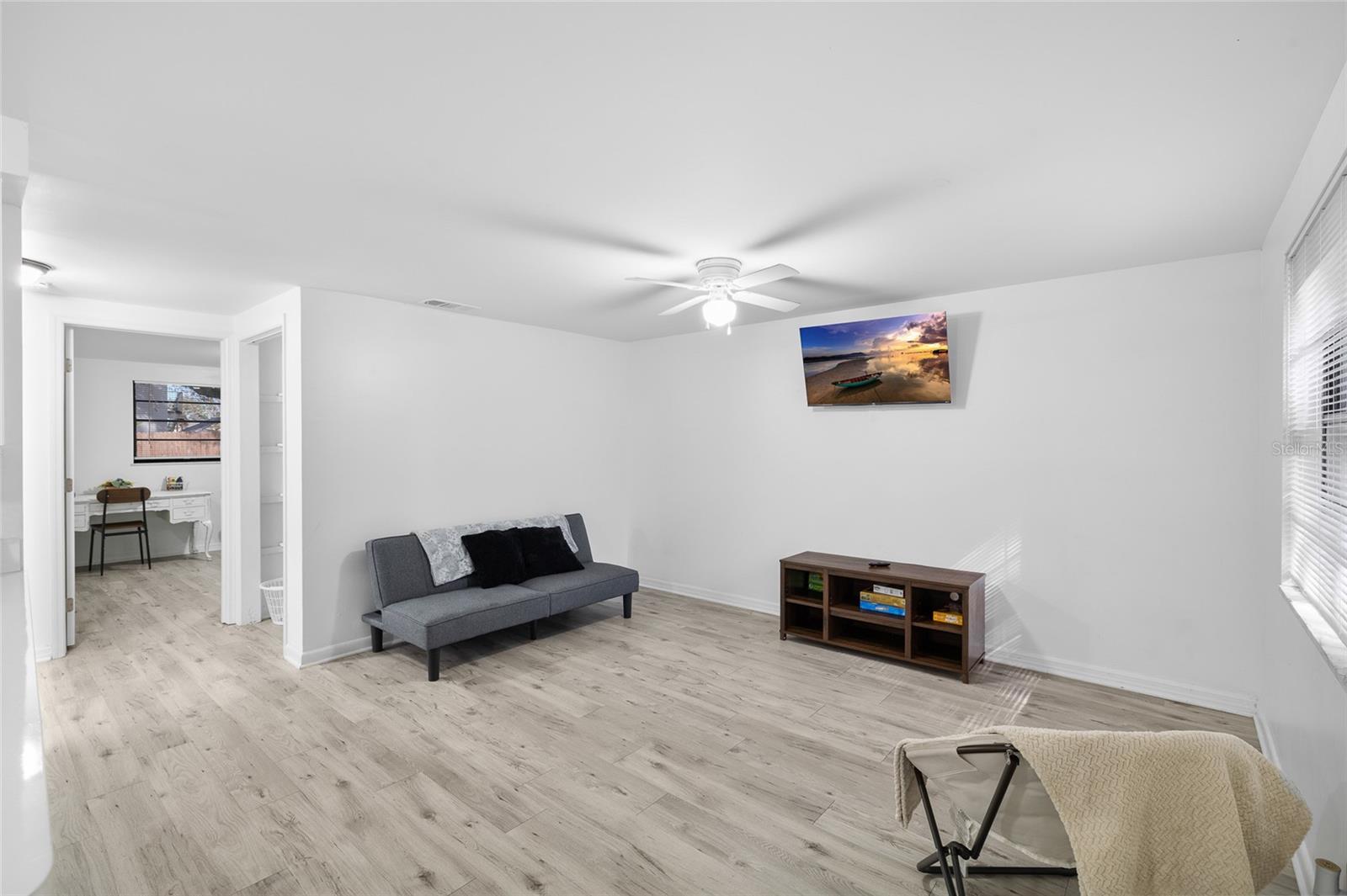 Image 7 of 36 For 1220 142nd Avenue