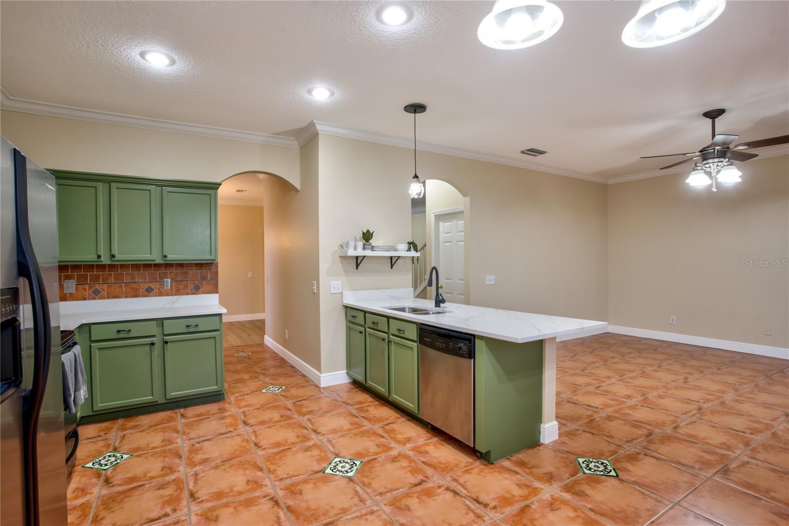 Image 16 of 45 For 6133 Lanshire Drive