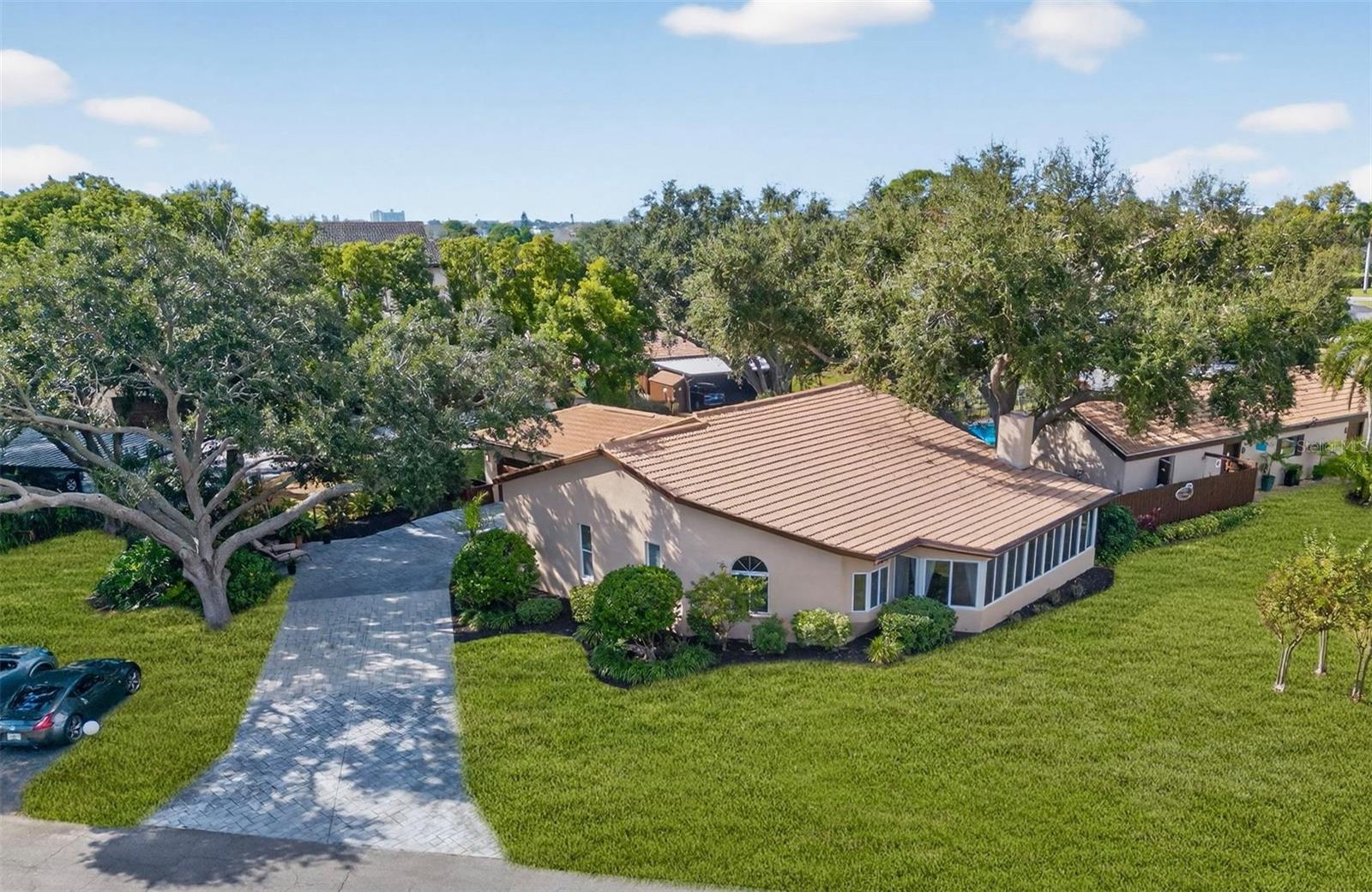 Details for 1620 Pelican Creek Crossing, ST PETERSBURG, FL 33707