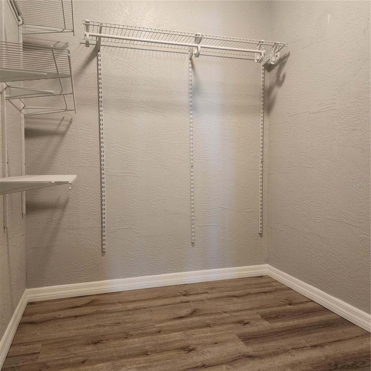 Image 13 of 18 For 876 116th Avenue N 102