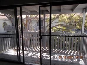 Image 3 of 18 For 876 116th Avenue N 102