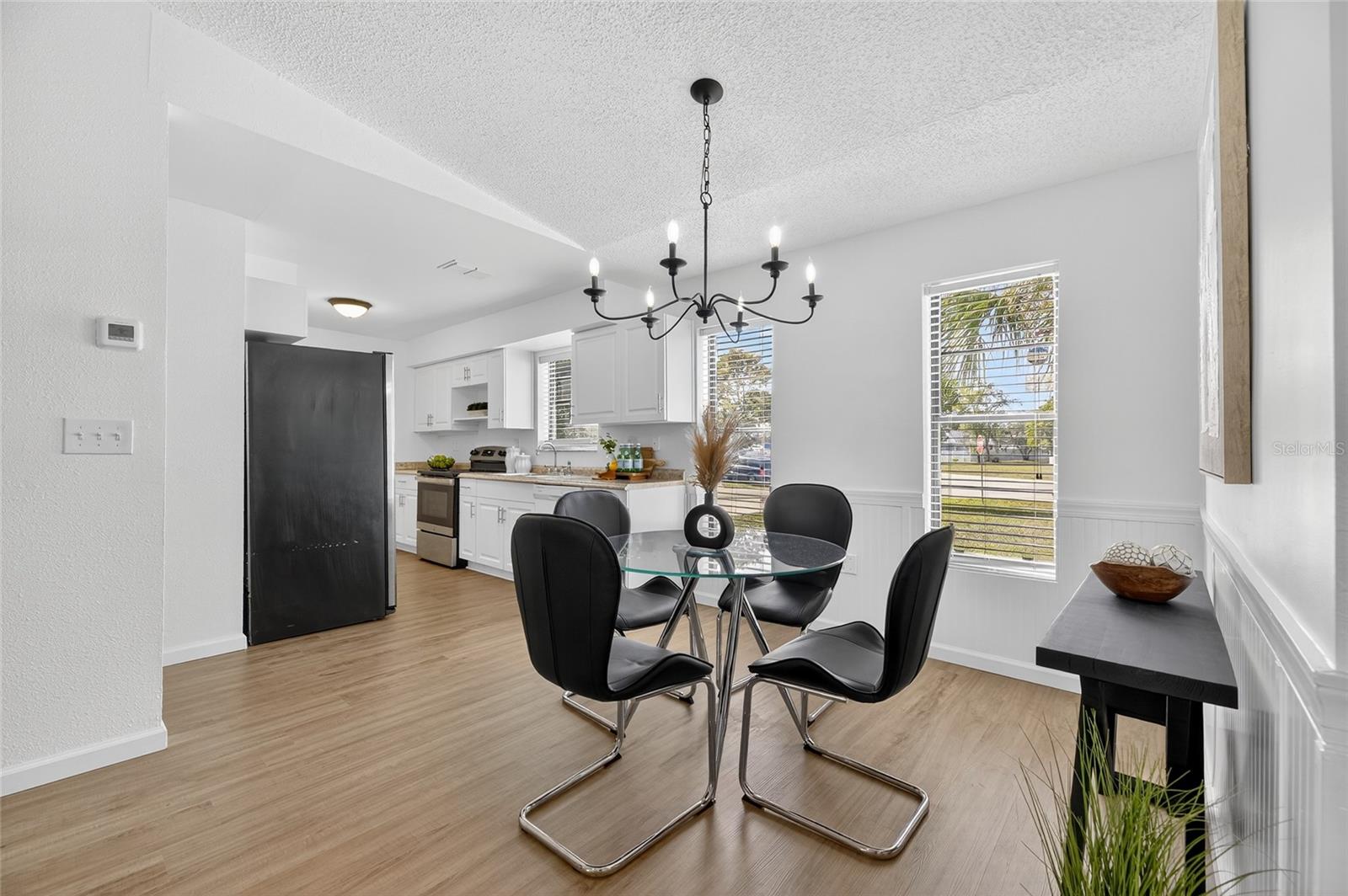 Image 15 of 39 For 13035 Santee Street