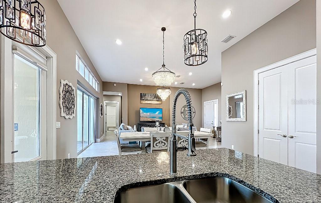 Image 12 of 59 For 4684 Arbor Way