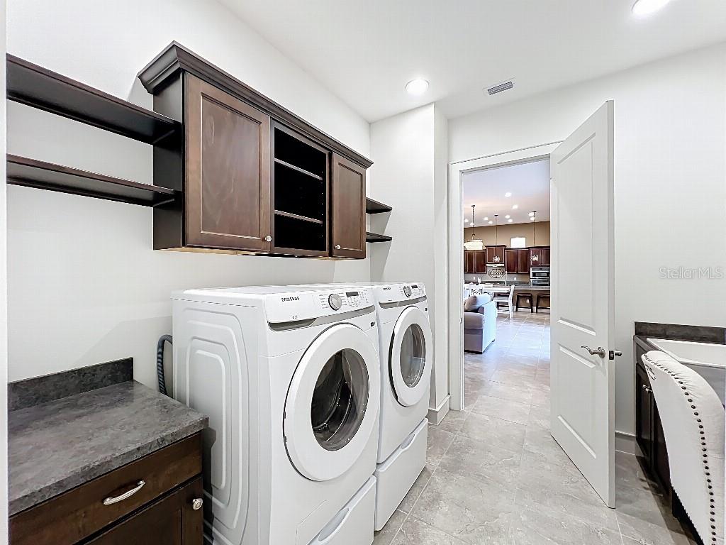 Image 36 of 59 For 4684 Arbor Way