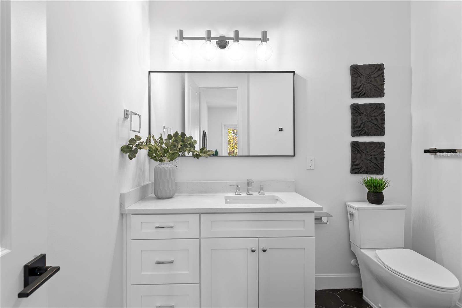 Image 45 of 60 For 450 Gilman Place N