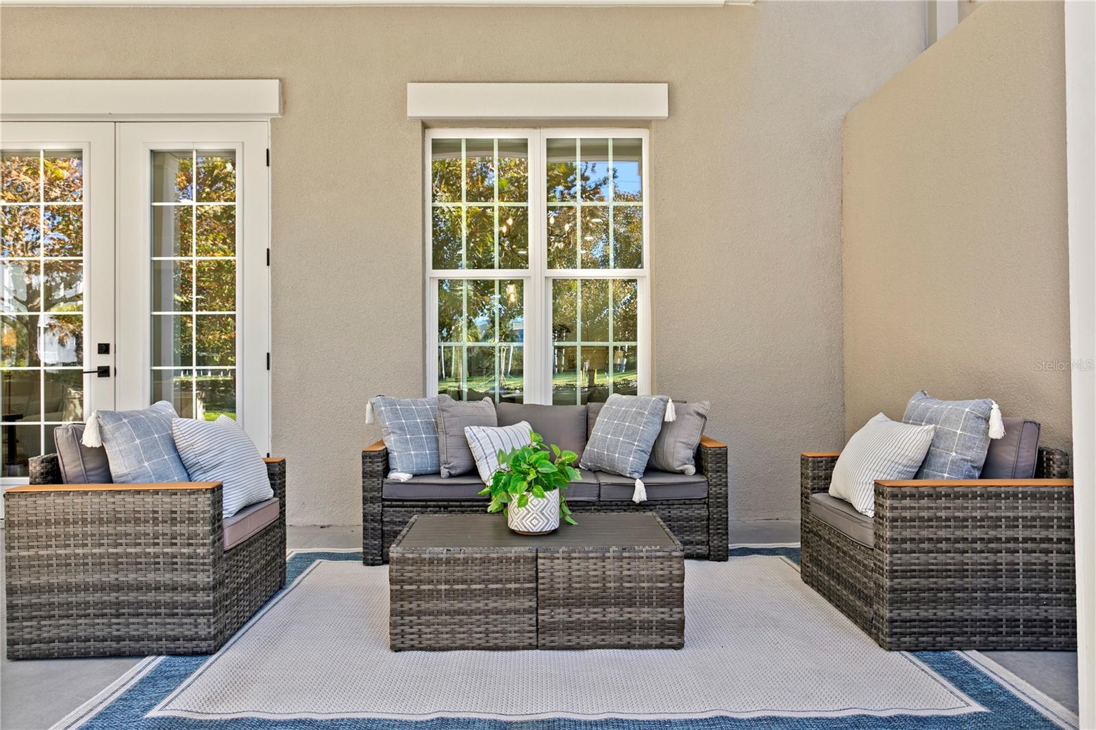 Image 52 of 60 For 450 Gilman Place N