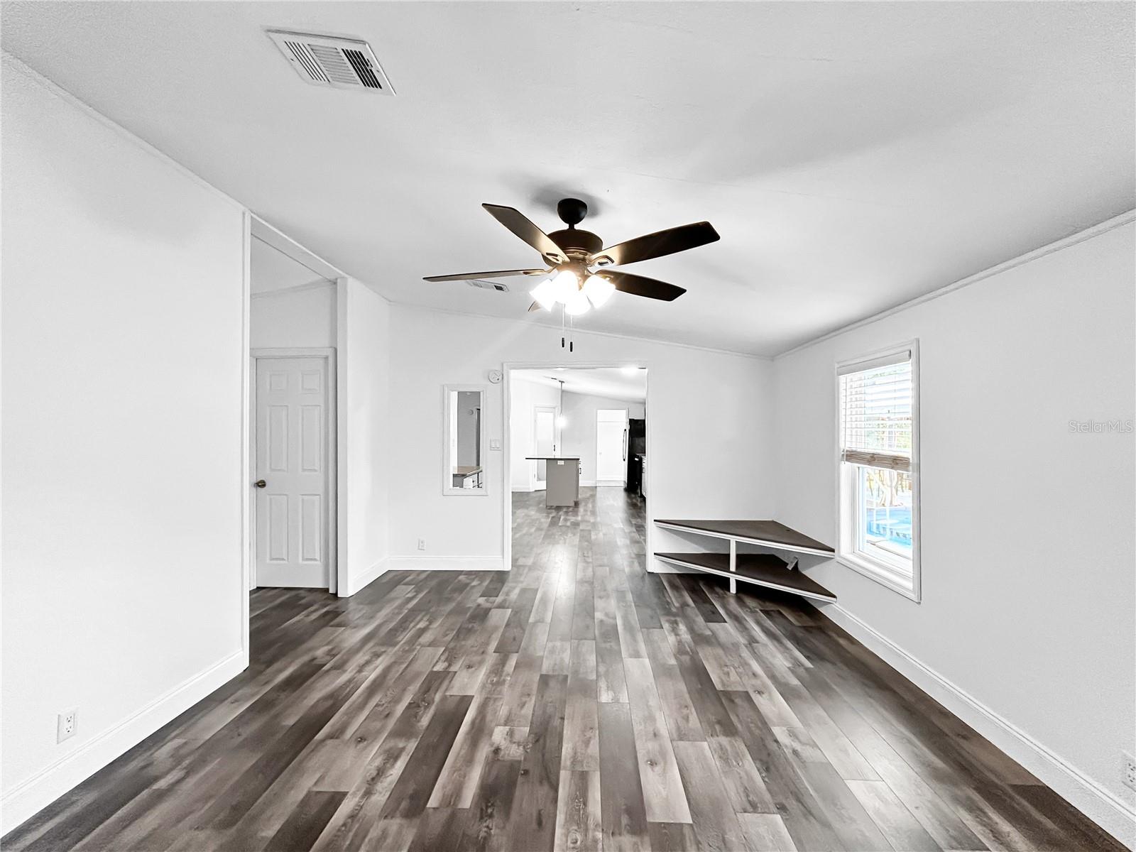 Image 11 of 32 For 4116 Amanda Drive