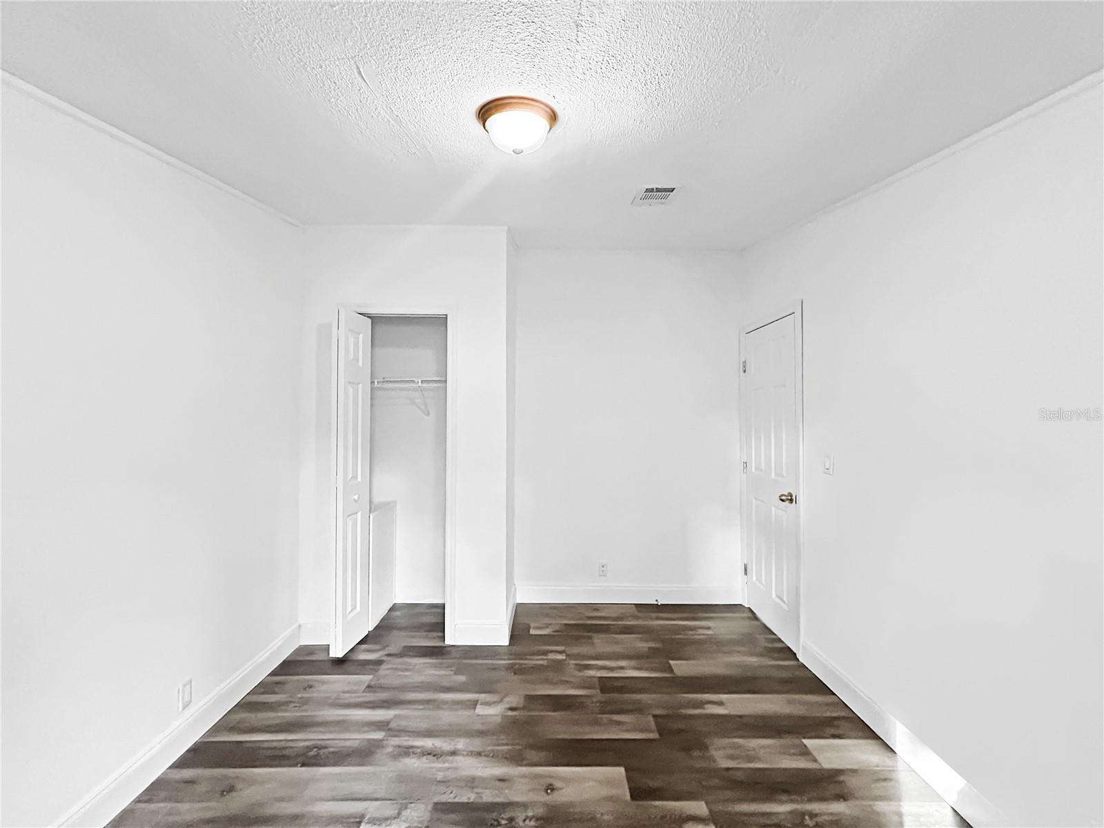 Image 21 of 32 For 4116 Amanda Drive