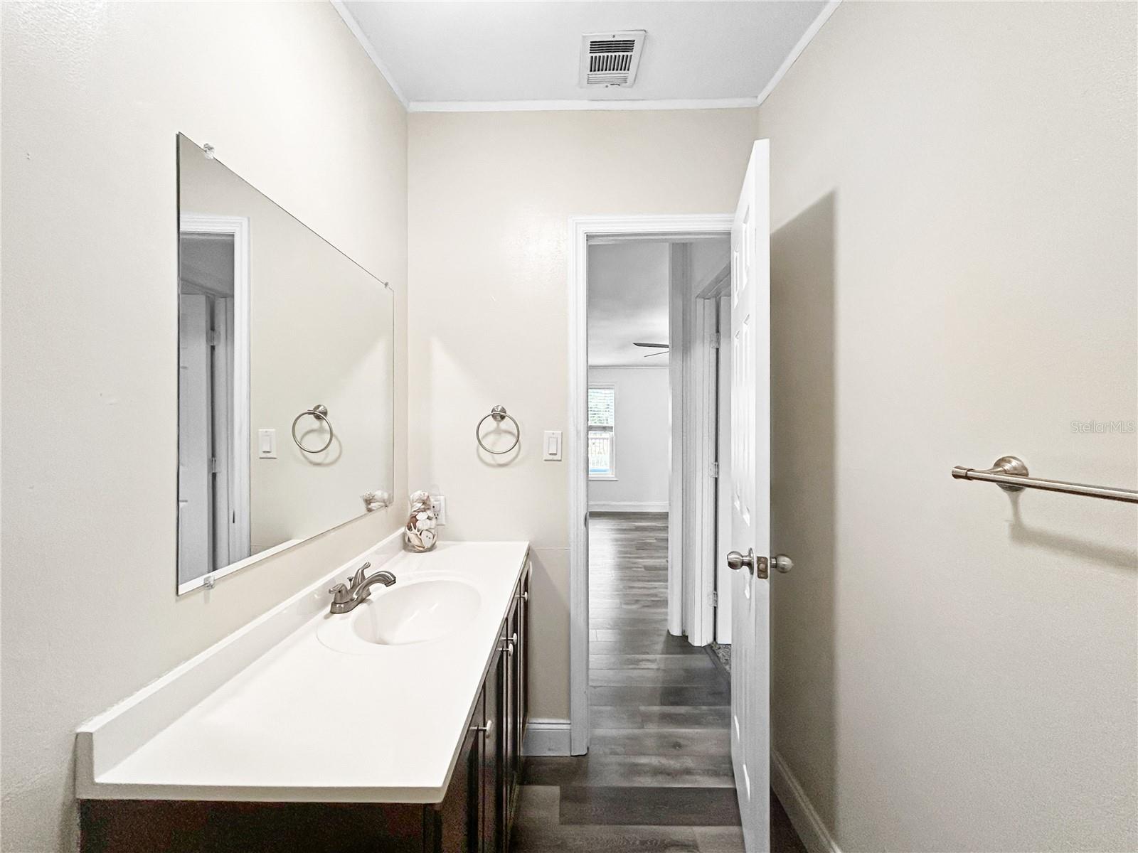 Image 22 of 32 For 4116 Amanda Drive