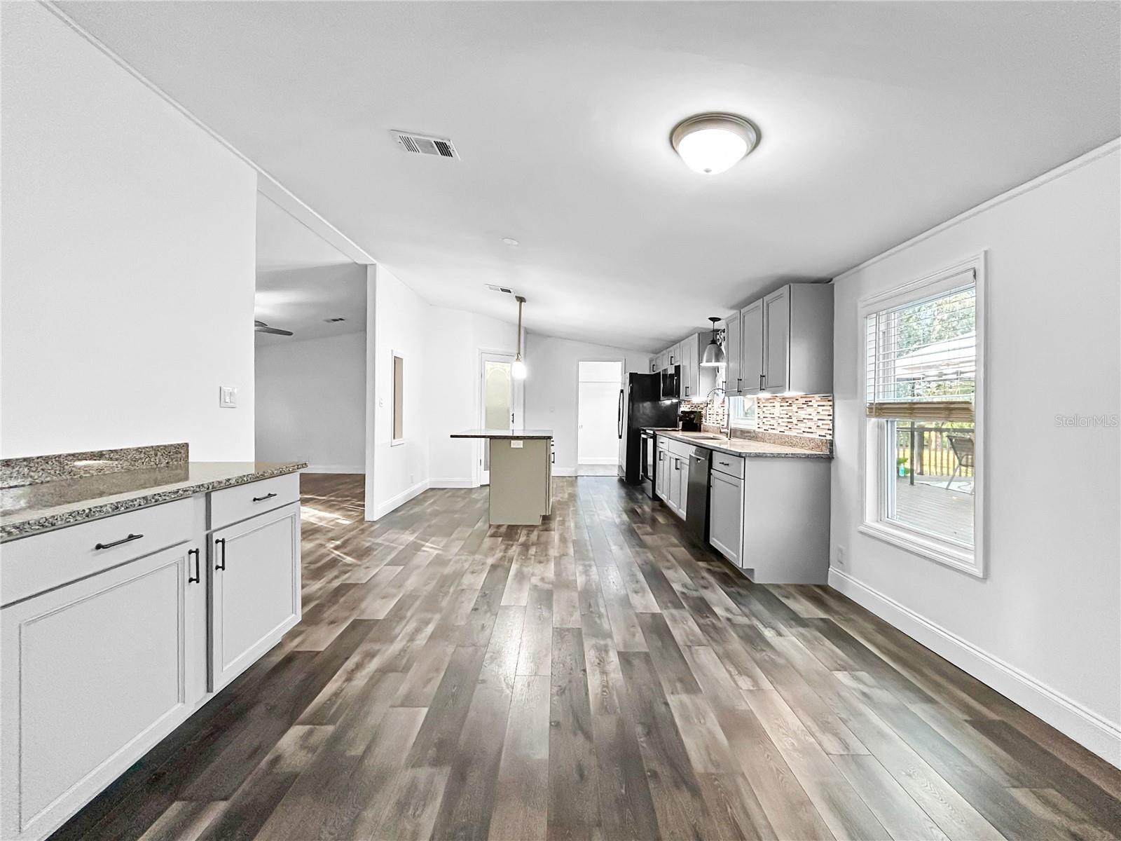 Image 9 of 32 For 4116 Amanda Drive