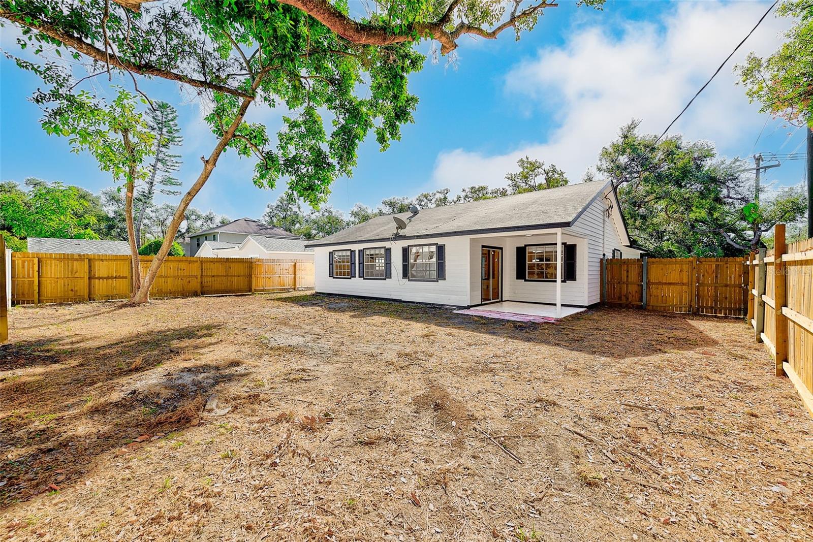 Image 24 of 26 For 4607 Loughman Street