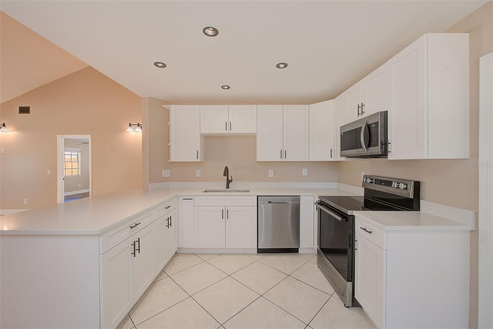 Image 9 of 26 For 4607 Loughman Street