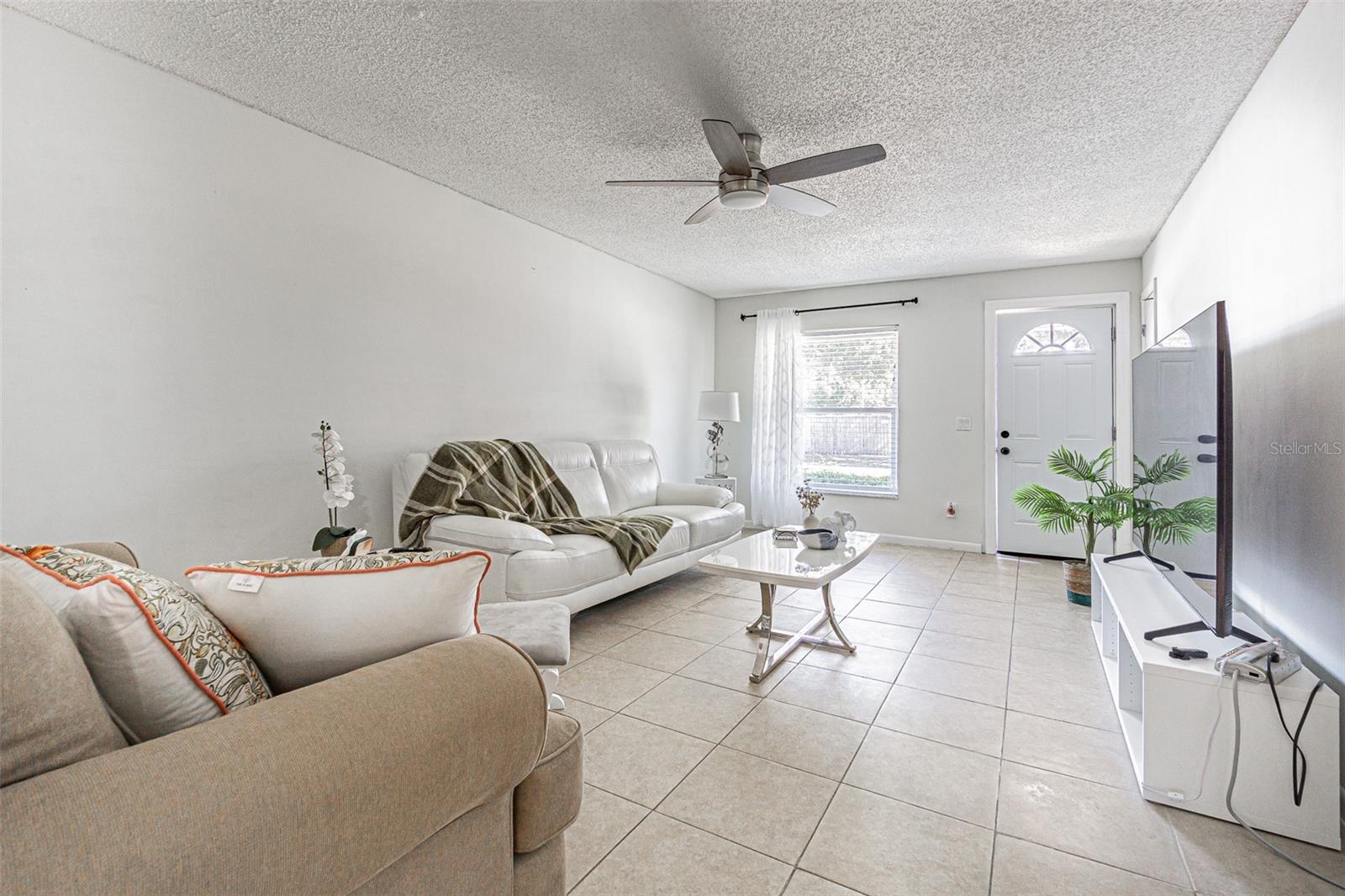 Image 10 of 27 For 925 Park Street