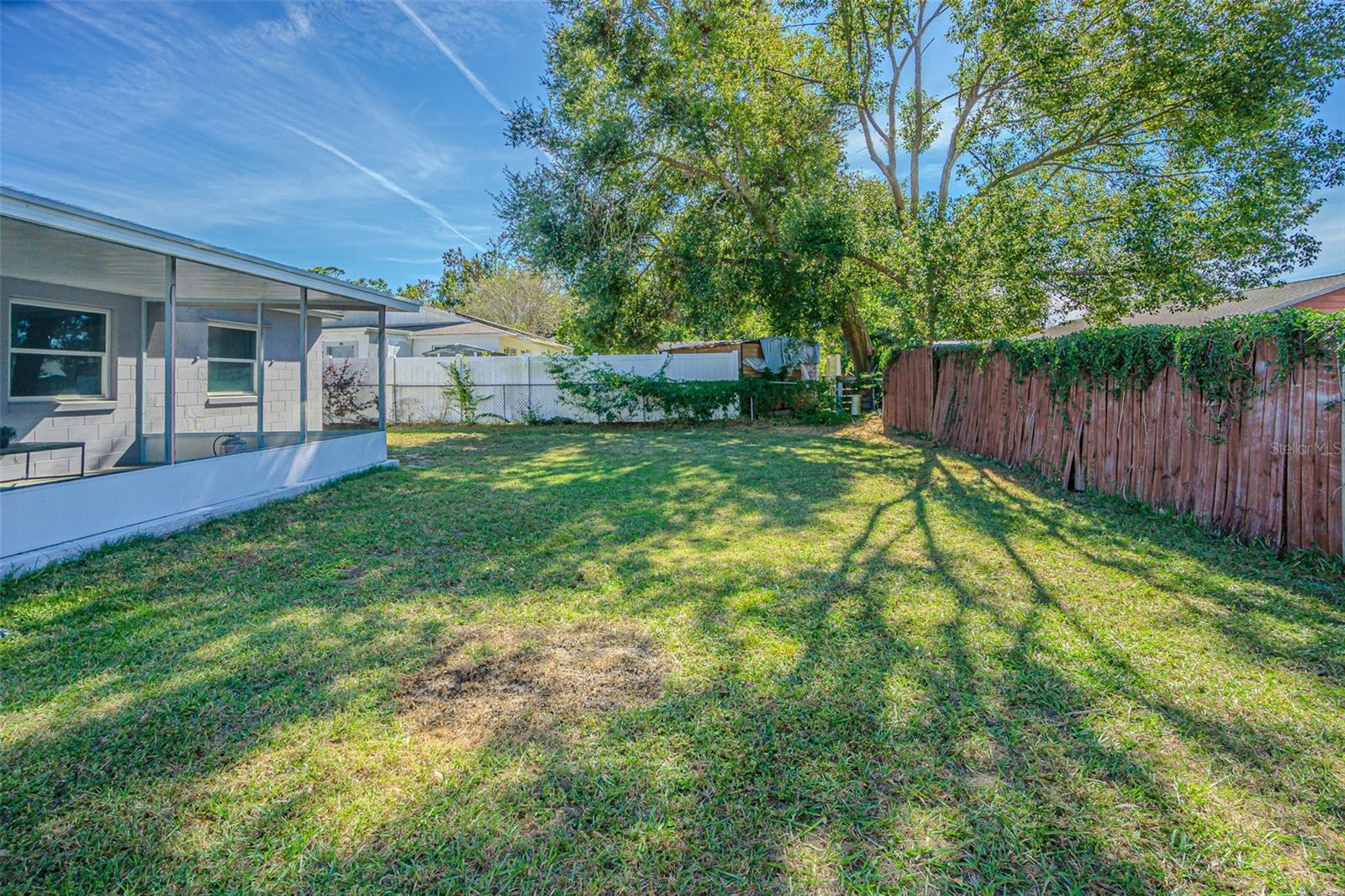 Image 26 of 27 For 925 Park Street