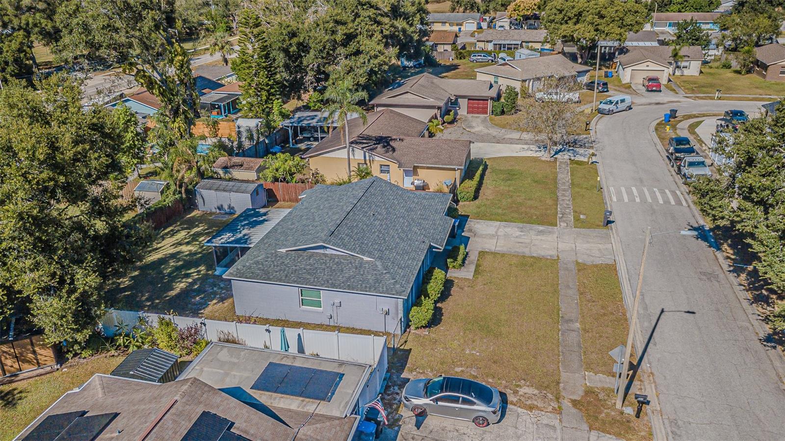 Image 5 of 27 For 925 Park Street