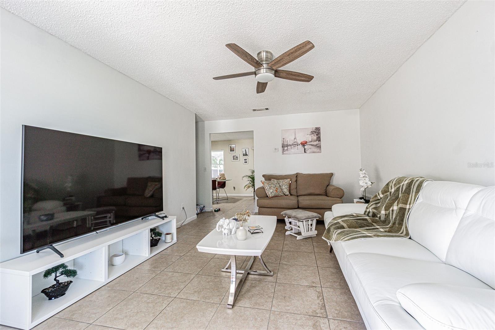 Image 8 of 27 For 925 Park Street