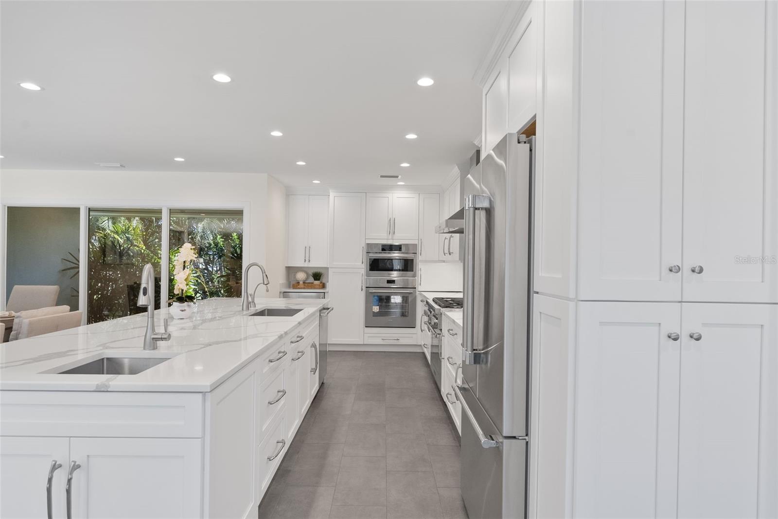 Image 10 of 72 For 5173 Horseshoe Place