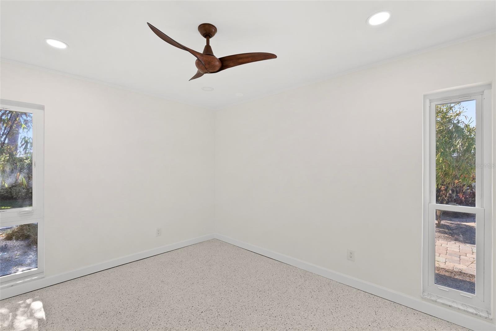 Image 49 of 72 For 5173 Horseshoe Place