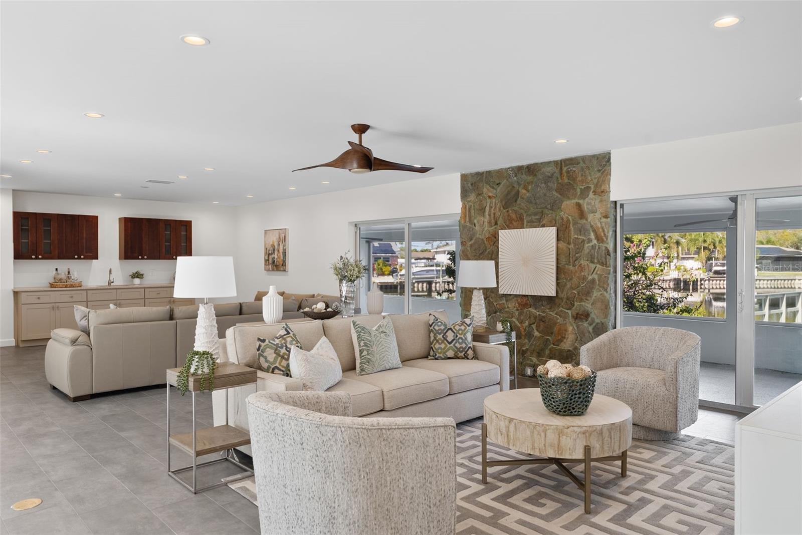 Image 5 of 72 For 5173 Horseshoe Place