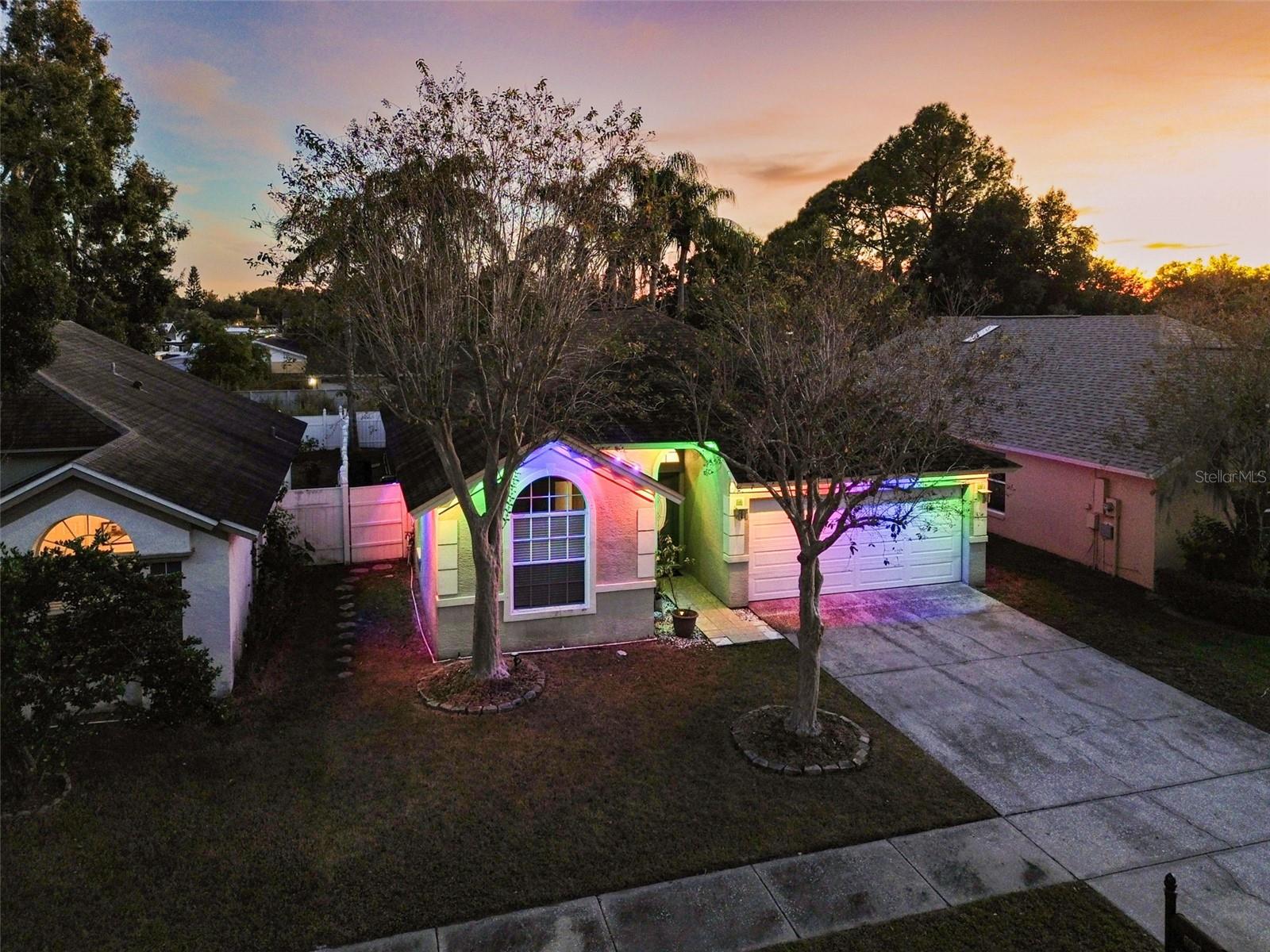 Image 42 of 59 For 6906 Mirror Lake Avenue