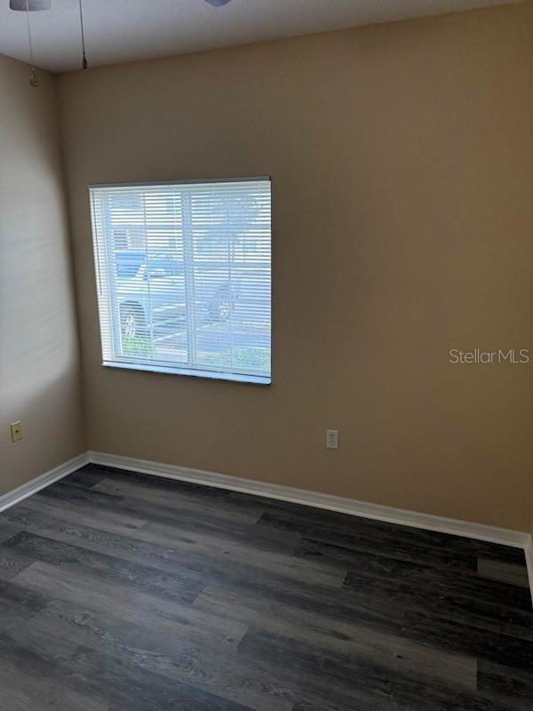 Image 15 of 36 For 9529 Newdale Way 102