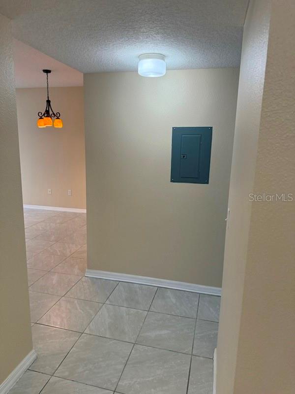 Image 8 of 36 For 9529 Newdale Way 102