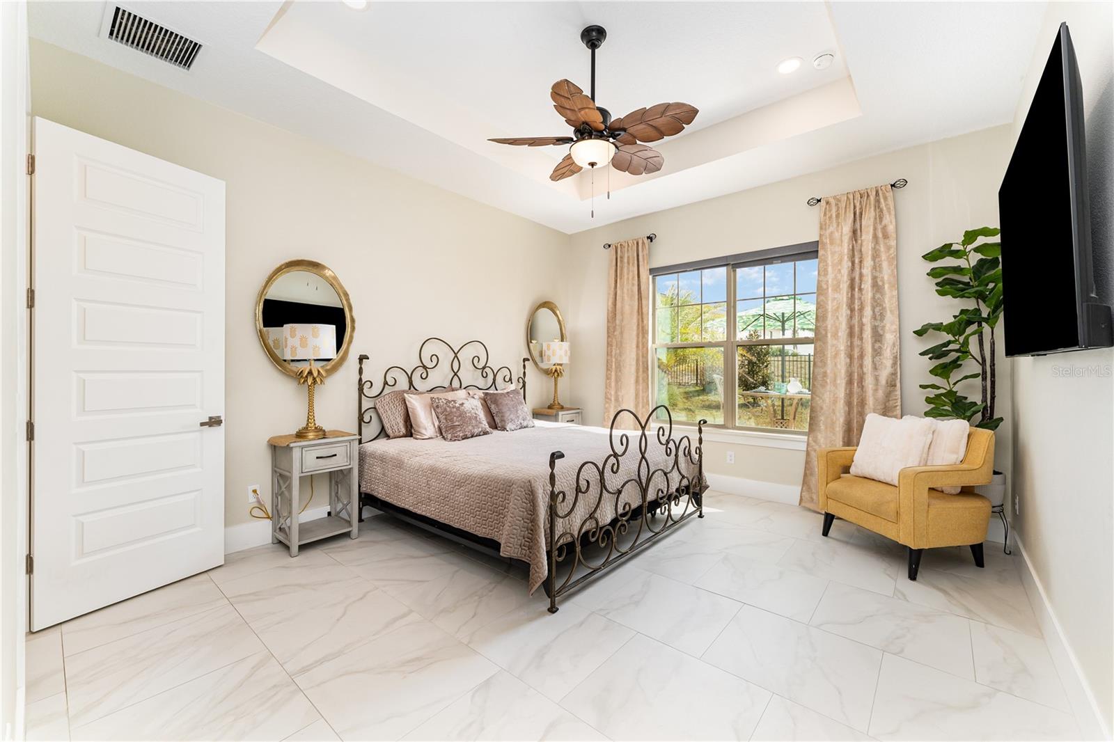 Image 14 of 56 For 400 Adams View Lane