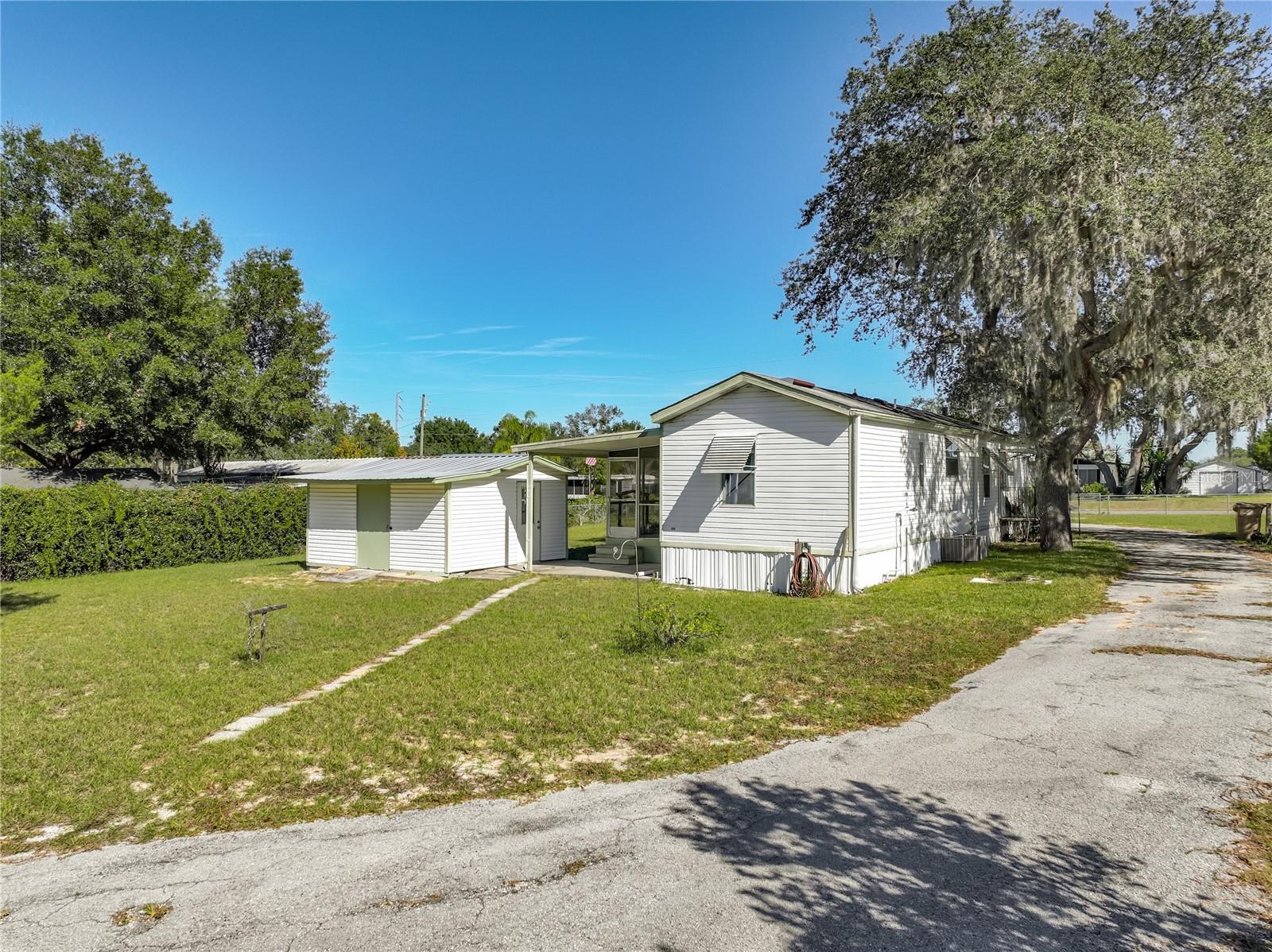 Image 25 of 35 For 35819 Shelley Drive