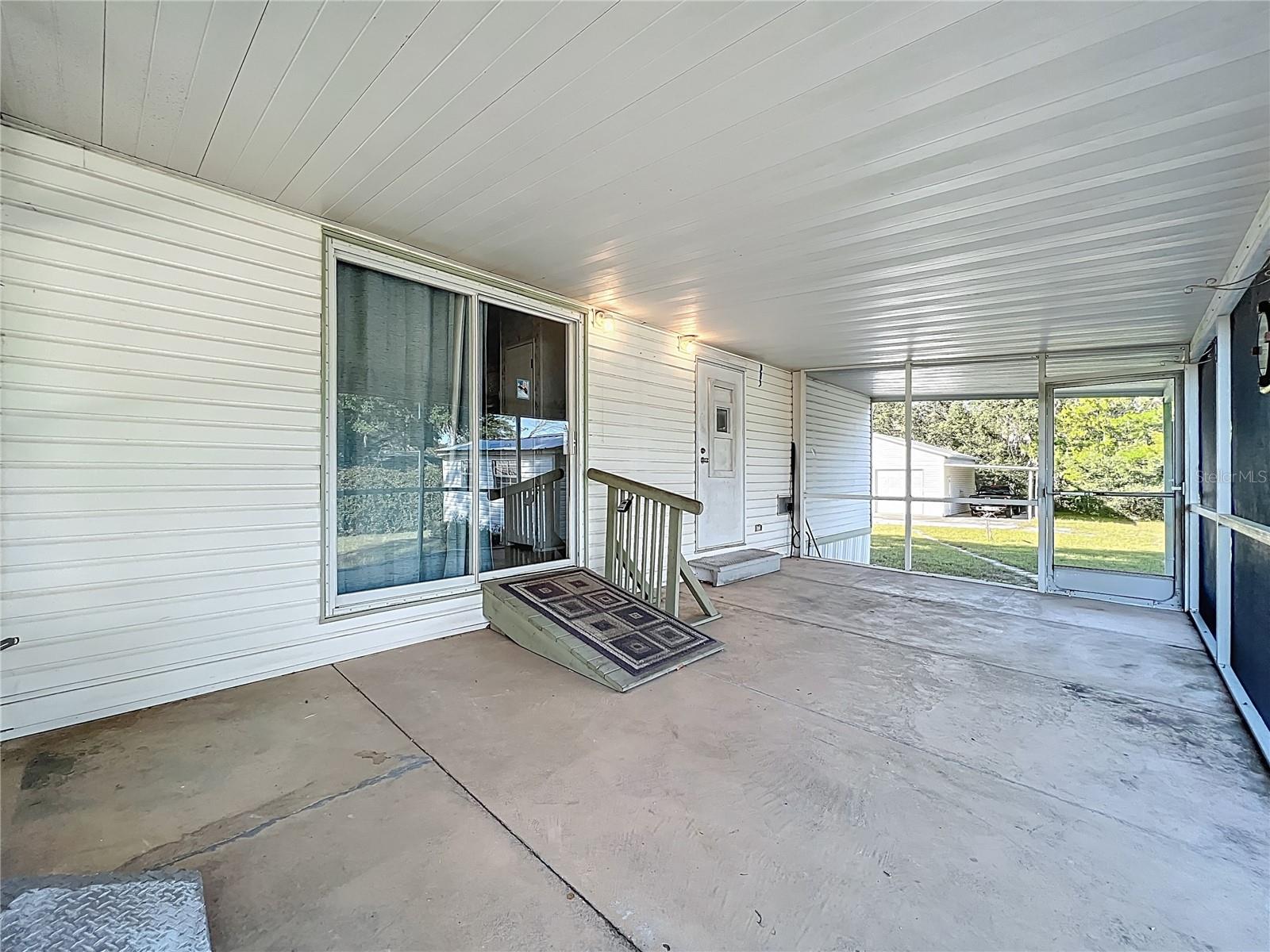 Image 3 of 35 For 35819 Shelley Drive