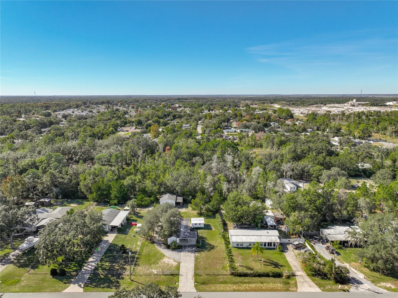 Image 32 of 35 For 35819 Shelley Drive