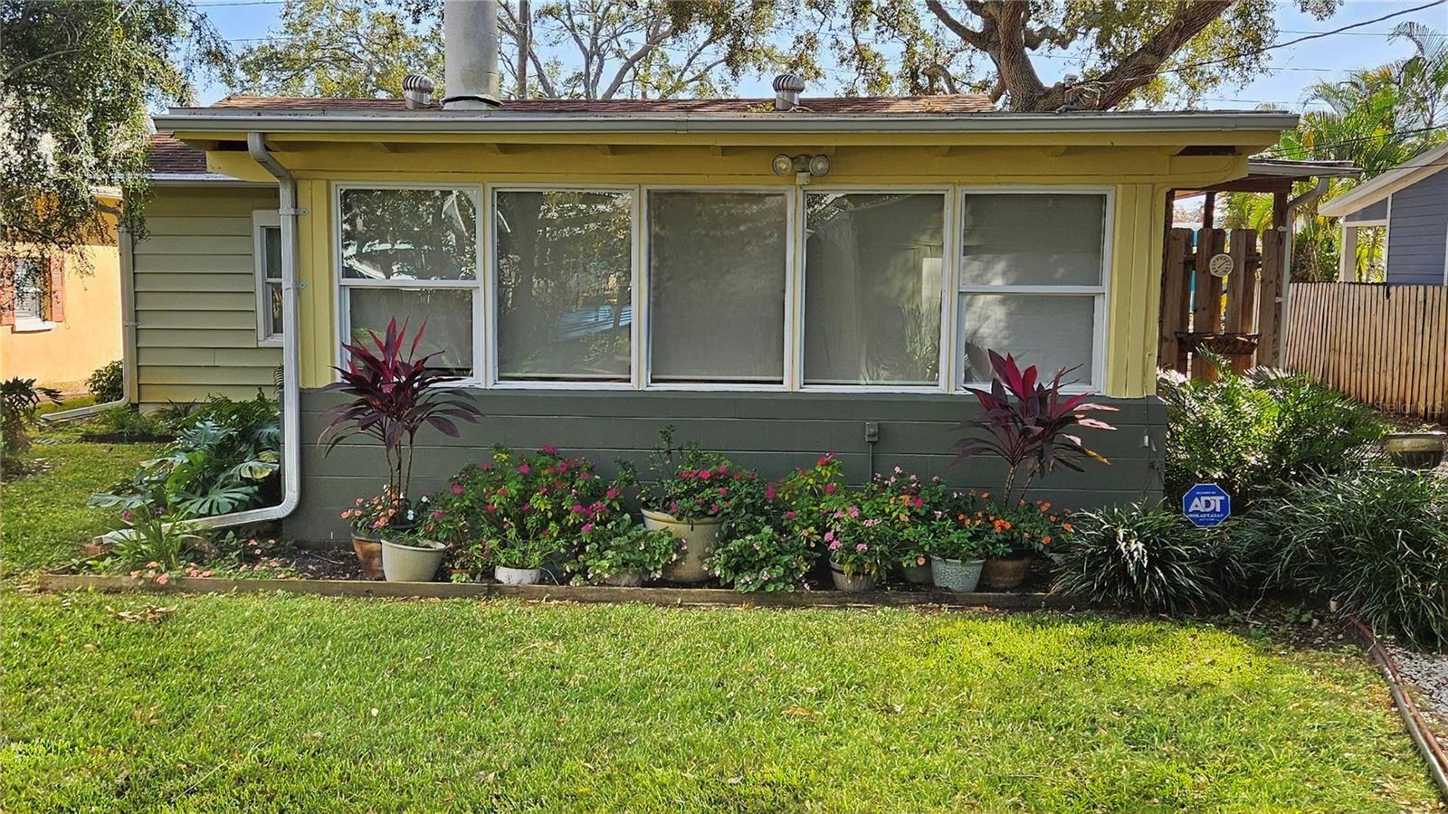 Image 24 of 45 For 5819 27th Avenue S