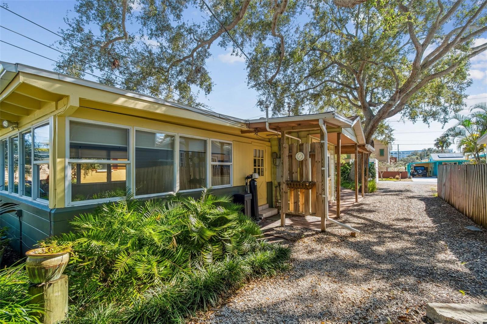 Image 25 of 45 For 5819 27th Avenue S