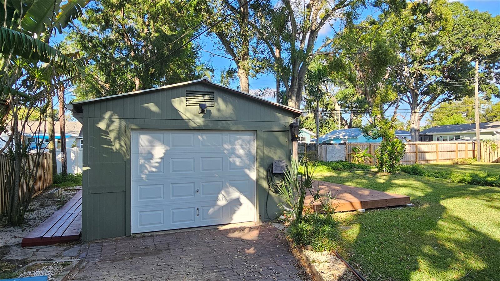 Image 26 of 45 For 5819 27th Avenue S