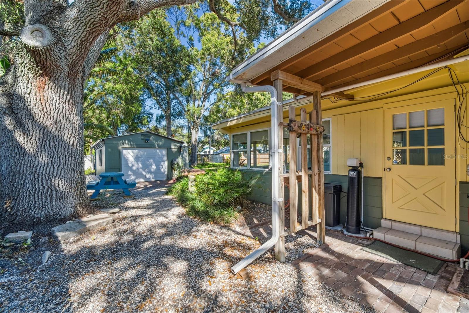 Image 27 of 45 For 5819 27th Avenue S