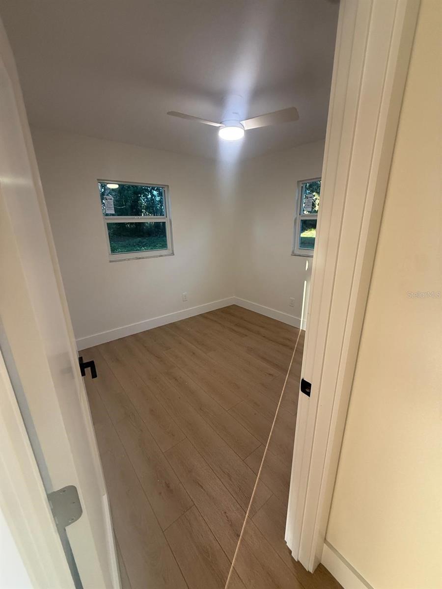 Image 14 of 70 For 14646 15th Street