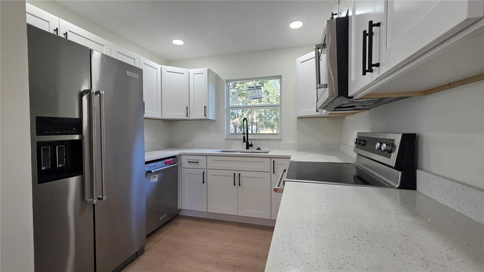 Image 29 of 70 For 14646 15th Street