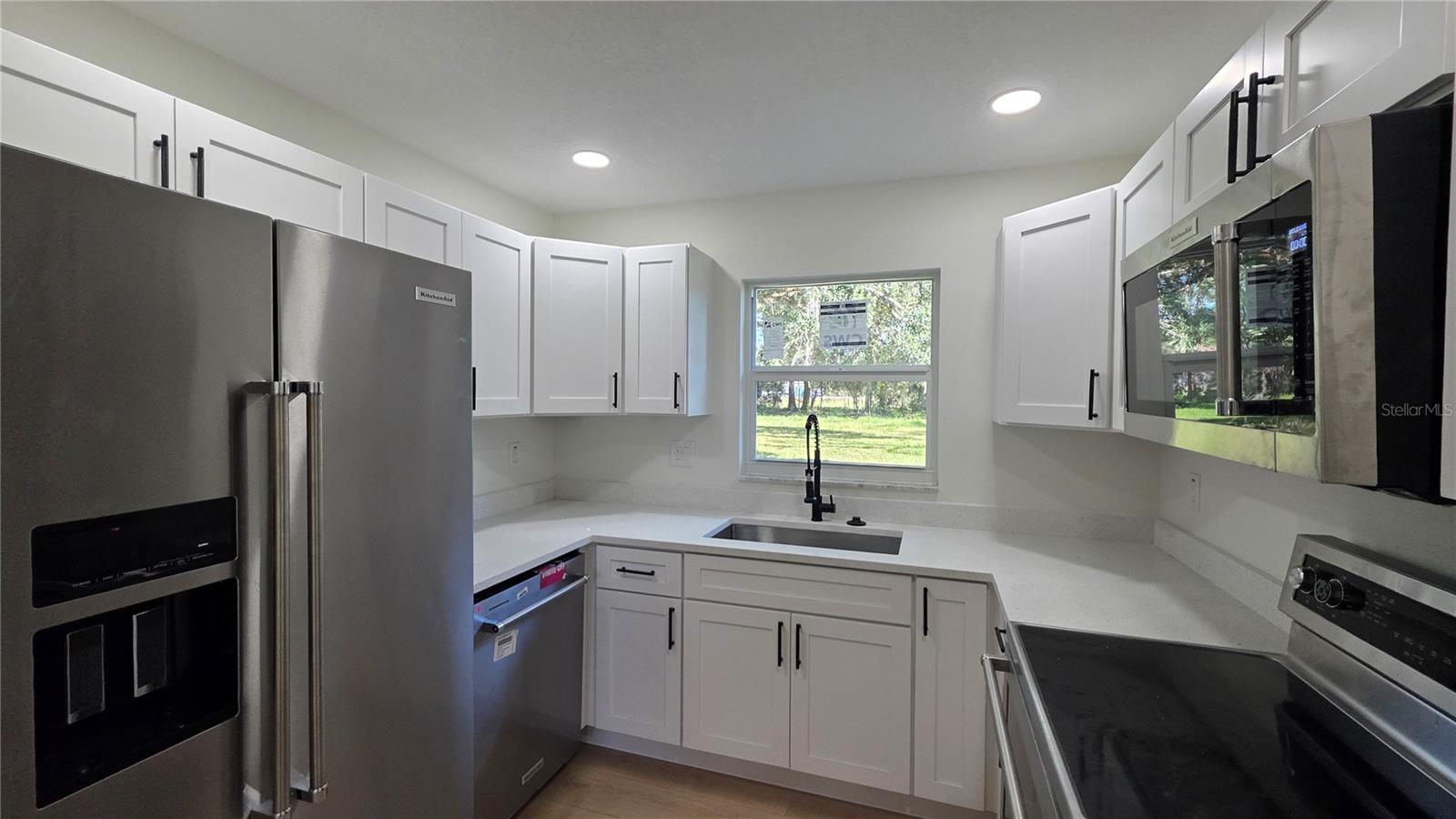 Image 32 of 70 For 14646 15th Street