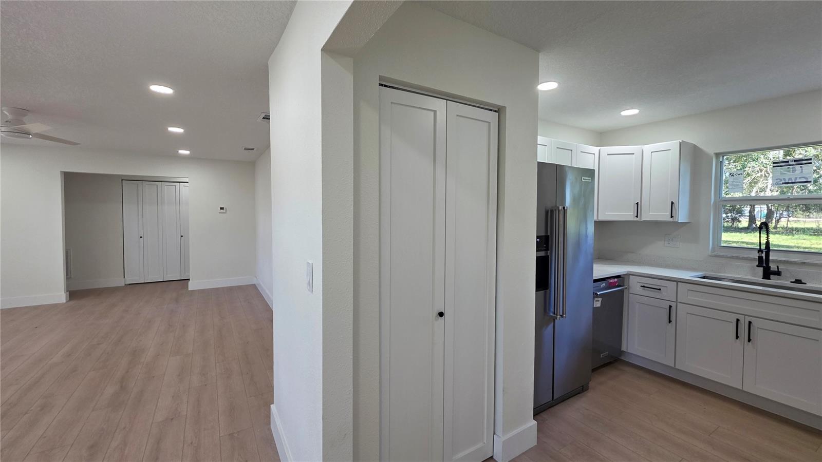 Image 34 of 70 For 14646 15th Street