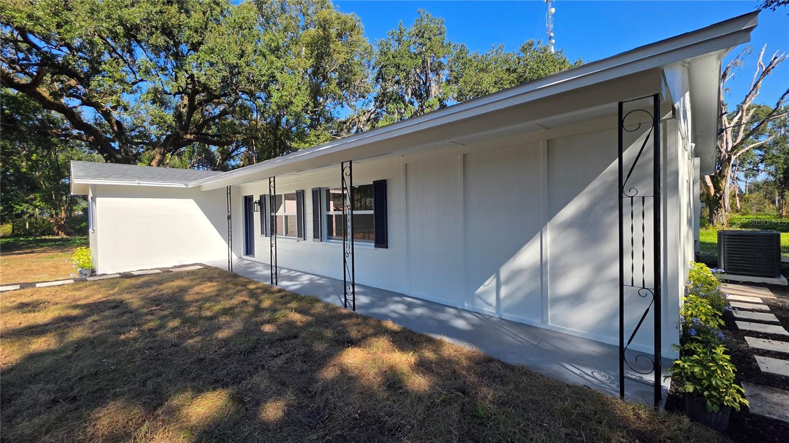 Image 44 of 70 For 14646 15th Street