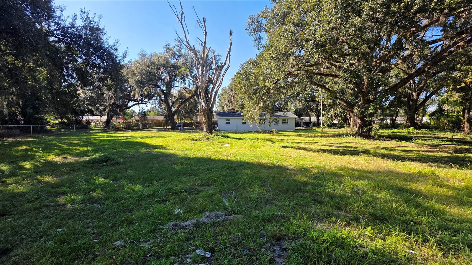 Image 60 of 70 For 14646 15th Street