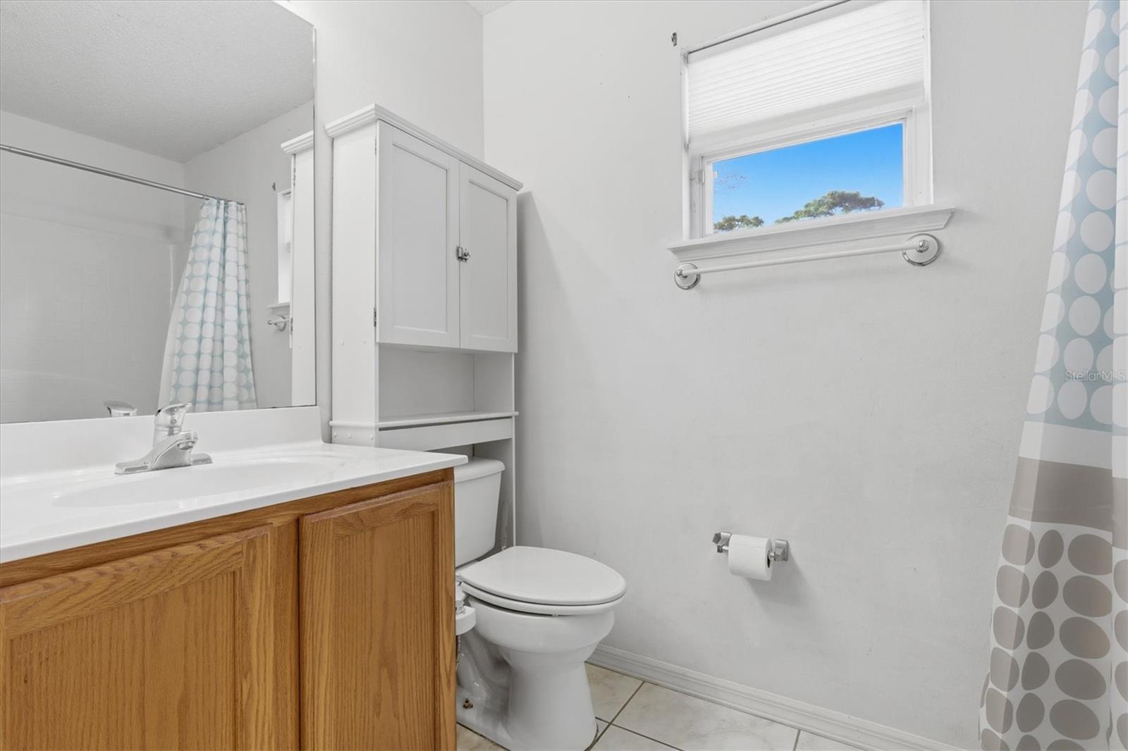 Image 8 of 38 For 7172 Toledo Road