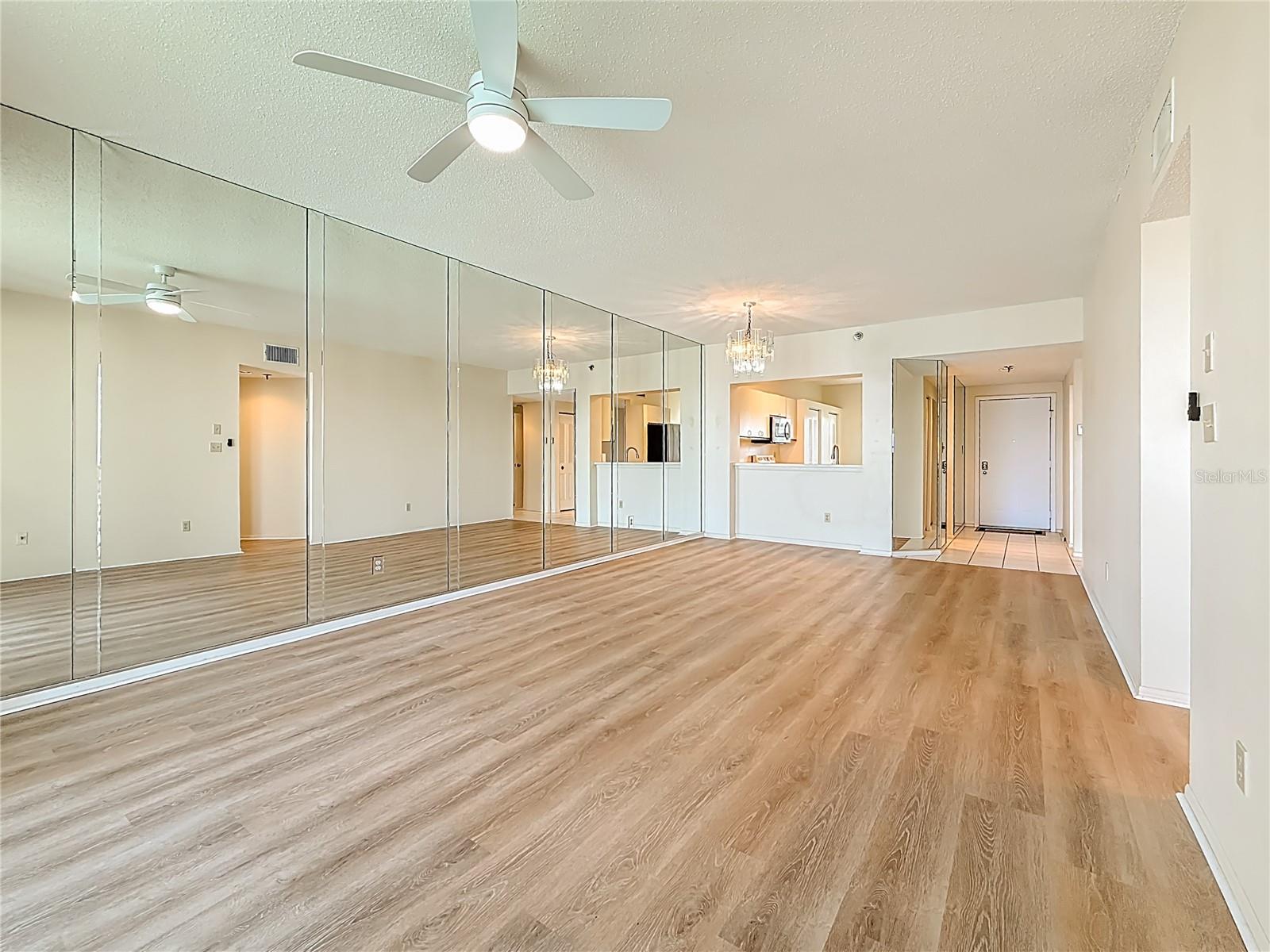 Image 25 of 97 For 7932 Sailboat Key Boulevard S 603