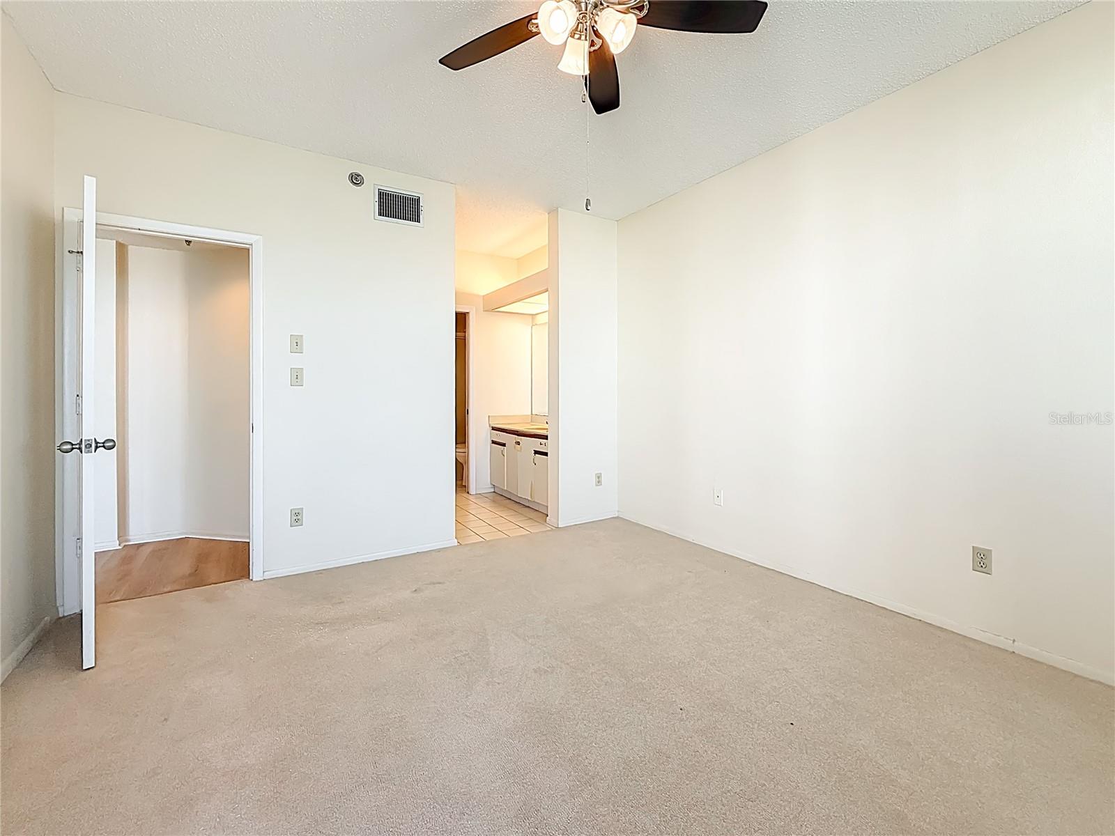 Image 39 of 97 For 7932 Sailboat Key Boulevard S 603