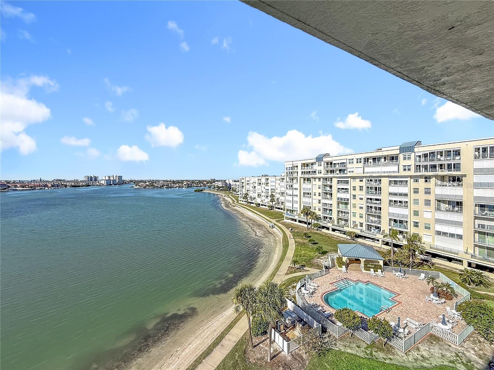 Image 50 of 97 For 7932 Sailboat Key Boulevard S 603