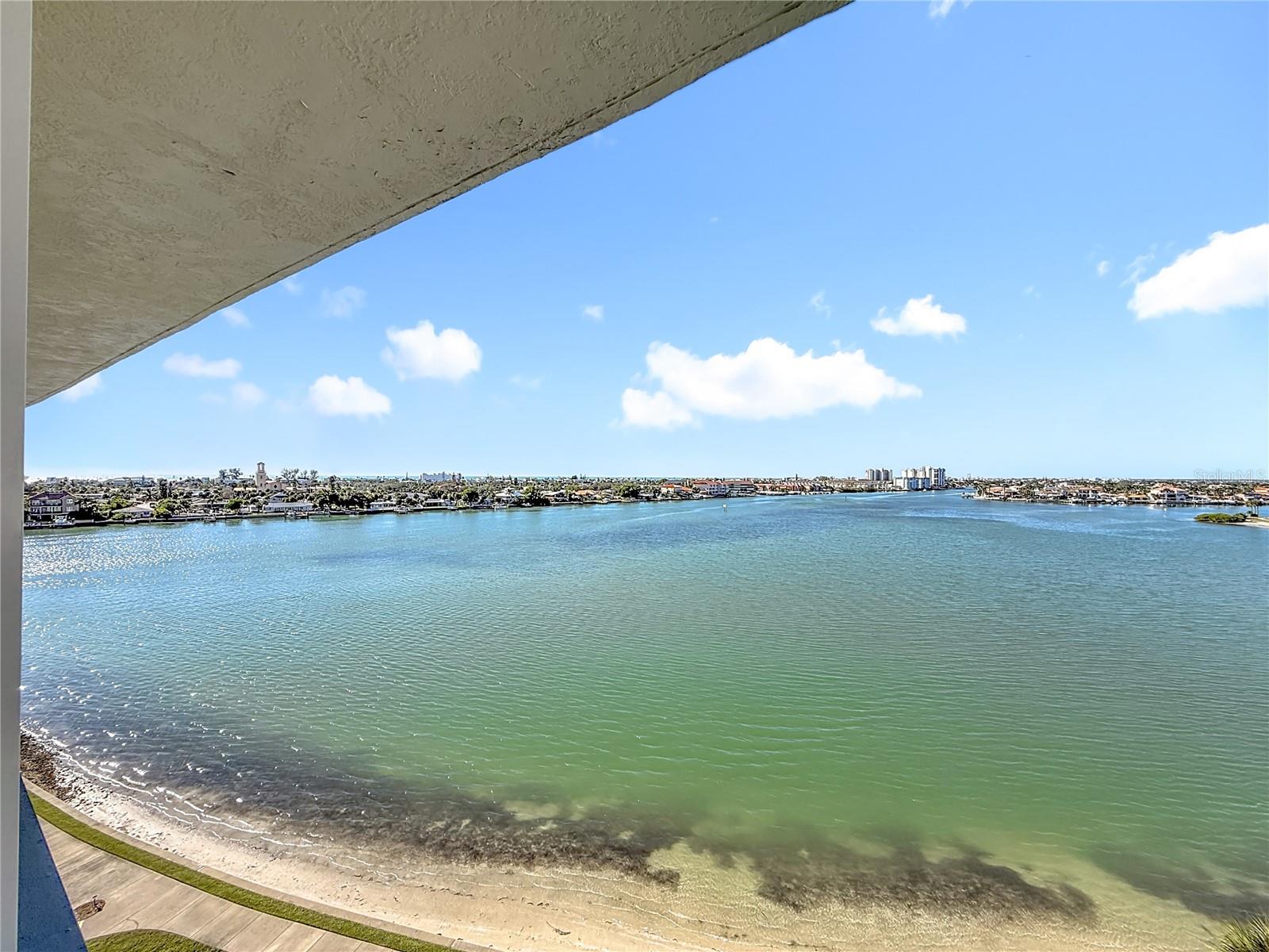 Image 52 of 97 For 7932 Sailboat Key Boulevard S 603